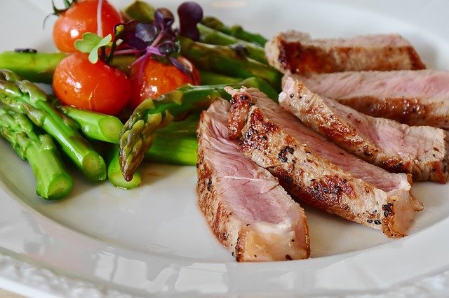 肉料理