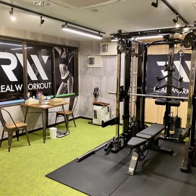 REALWORDOUT 千歳鳥山店