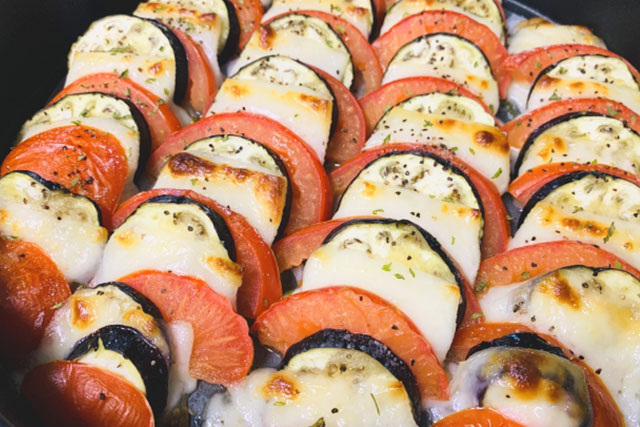 トマトとナスの重ね焼き
