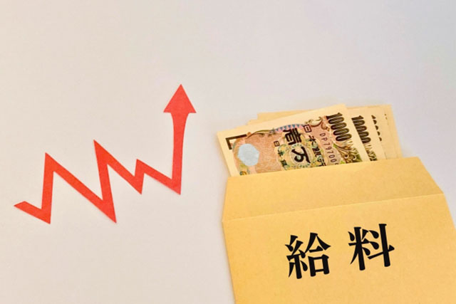 パーソナルトレーナーの年収