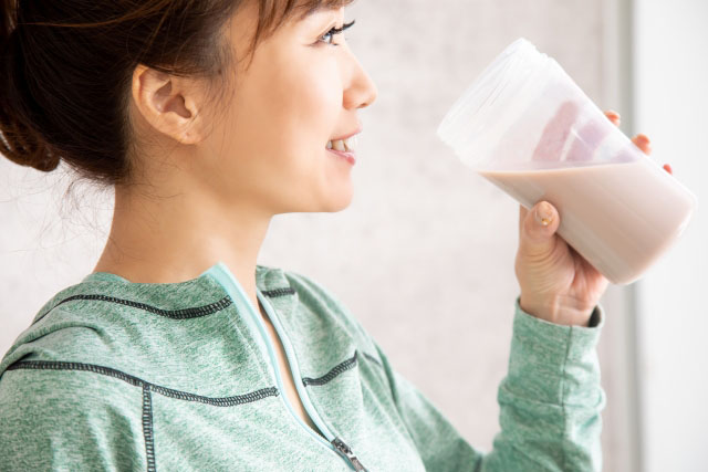 ソイプロテインの飲むタイミング